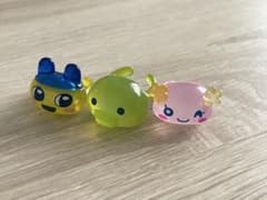 【カプセルトイ】たまごっち ぷくっとクリアリング 3種まとめ売りのサムネイル