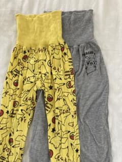 腹巻きパジャマ2枚セットピカチュウ100サイズのサムネイル