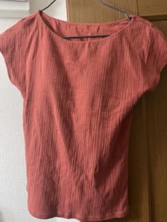 ユニクロ　パット付インナー　半袖　Sのサムネイル