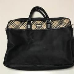 BURBERRY BLACK LABELのサムネイル