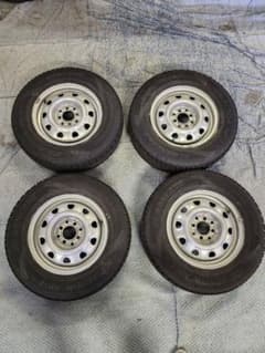 スタッドレス 175/80R14 88Q 2023年製造 ホイール付きのサムネイル