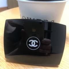 CHANEL シャネルパウダーファンデーションのサムネイル