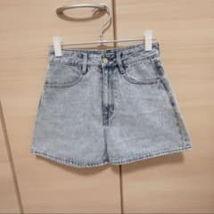 ダーリッチ デニムショートパンツのサムネイル