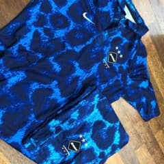 NIKE コラボ.  F.C.Real Bristolのサムネイル