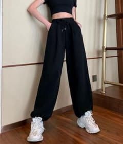 ZOZOブラックジョガーパンツ スウェット素材のサムネイル