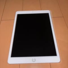 ［スカイ2 様専用］Apple iPad 第8世代 A2270のサムネイル