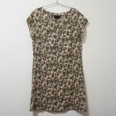 チー様専用  nombre impair ワンピース  花柄のサムネイル