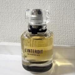 GIVENCHY L'INTERDIT オードパルファム 香水のサムネイル