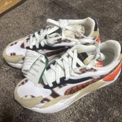 専用です　Puma トラ柄スニーカーのサムネイル