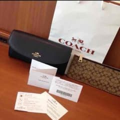 COACH 長財布 紺色のサムネイル
