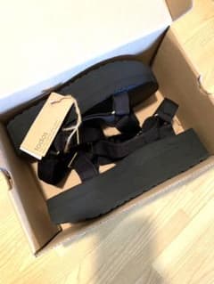 新品　サンダル　厚底のサムネイル