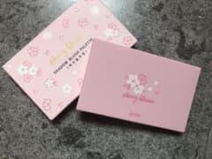 韓国　アイシャドウのサムネイル