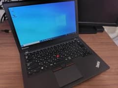 【ノートパソコン】 Lenovo ThinkPad X250のサムネイル