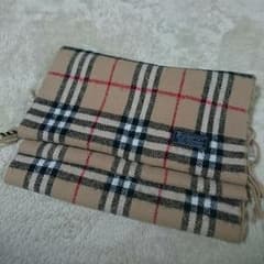 早い者勝ち！BURBERRY マフラーのサムネイル