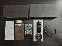 【値下げ】Daniel Wellington 腕時計(付属品有、ブレスレット付)のサムネイル