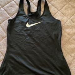 NIKE ナイキ タンクトップのサムネイル