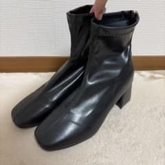 ブラック ショートブーツ バックジップのサムネイル
