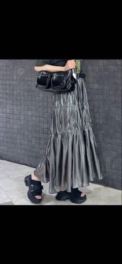 JEANASIS メタリックグレー フレアスカートのサムネイル