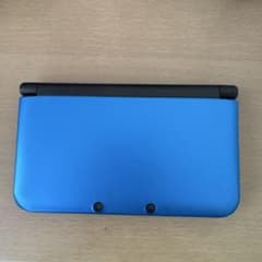 ニンテンドー3DS LL 青色 本体　カセット付きのサムネイル