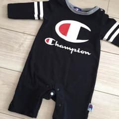 専用☆値下げ☆チャンピオン ロンパースのサムネイル