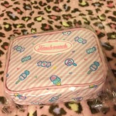 フレッシュパンチ ポーチのサムネイル