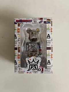 【公式】嵐 BE@RBRICK 100% ベアブリック ライブロゴ総柄のサムネイル