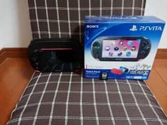 PlayStation®Vita Value Pack ピンク/ブラックのサムネイル