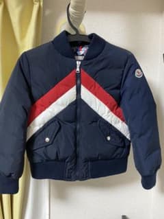 お正月SALE！モンクレール　ダウン　キッズのサムネイル