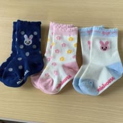 新品開封済 miki HOUSE 靴下 11-13cm 3組のサムネイル