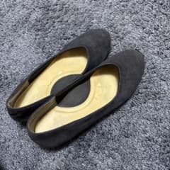 velikoko パンプス グレー 25.5cmのサムネイル