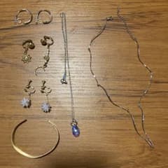 ネックレス　ブレスレット　イヤリング　まとめ売りのサムネイル