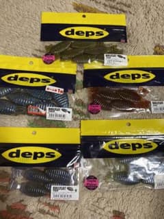 最安値！deps デプス ブルフラットのサムネイル