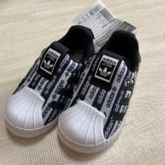 ⭐︎ルミ姉さん専用⭐︎【新品未使用】adidas13cmスリッポンのサムネイル