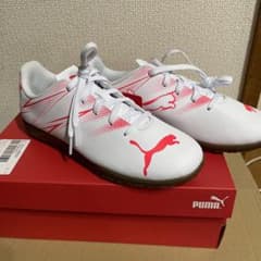 PUMA サッカーシューズ 室内用 23.5 23.0のサムネイル
