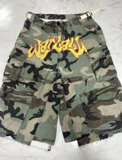 Bravest studios ショートパンツのサムネイル