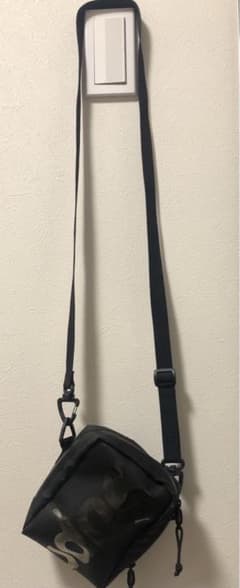 Supreme Neck Pouch 21SS "Black"のサムネイル