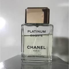 CHANELのサムネイル