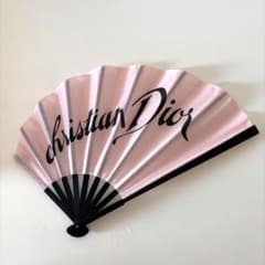 【非売品・美品】ディオール DIOR 扇子 ノベルティ ピンクのサムネイル
