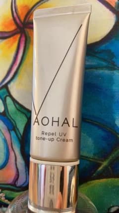 AOHAL アオハル　リペルUVトーアップクリーム　日焼け止め　化粧下地のサムネイル