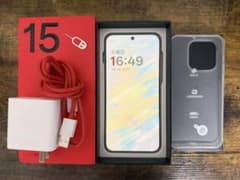 OnePlus 15 12GB/256GB 中国版 SIMフリー ケースおまけ OnePlus 15 12GB/256GB 中国版 SIMフリー ケースおまけ - メルカリ