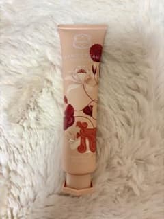 Laline ラリン ハンドクリーム Warm Vanilla 100gのサムネイル
