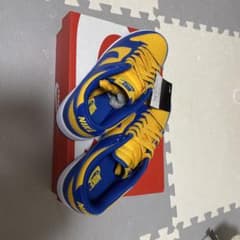 ナイキ　UCLA スニーカー　NIKEのサムネイル