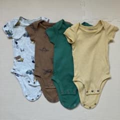 carter's 半袖ロンパース 4枚　3m 60cm 綿100% 男の子のサムネイル