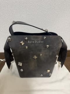 【超貴重】Acne Studios Musubi スタッズ バッグのサムネイル