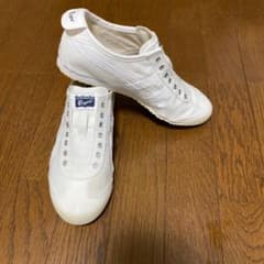 オニツカタイガー 25.5のサムネイル