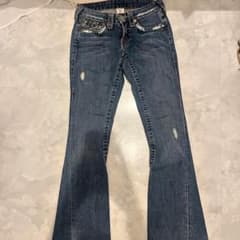 True Religion ローライズ ブーツカット デニム 24インチのサムネイル