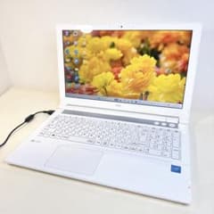 真っ白が可愛い❤️ホワイトノートパソコン❤️Windows11❤️動画鑑賞や事務作業❤️ 真っ白可愛い❤️薄型ホワイト❤️ノートパソコン❤️Windows11