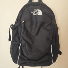 THE NORTH FACE ブラックバックパックのサムネイル