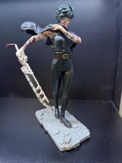 フィギュア用 台座 瓦礫ジオラマ風 (黒・グレー・ブラウンの中から選べます)のサムネイル