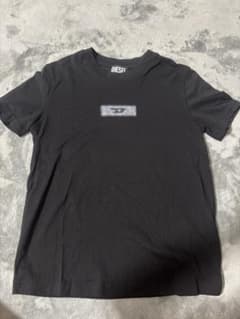 【超美品】Diesel ブラック Tシャツのサムネイル